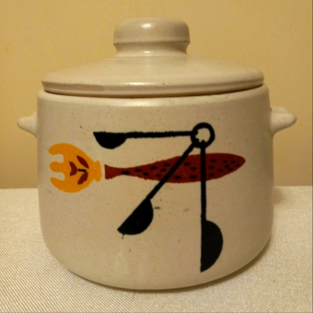 Vtg West Bend 2 Qt Stoneware Lidded Crock Bean Pot